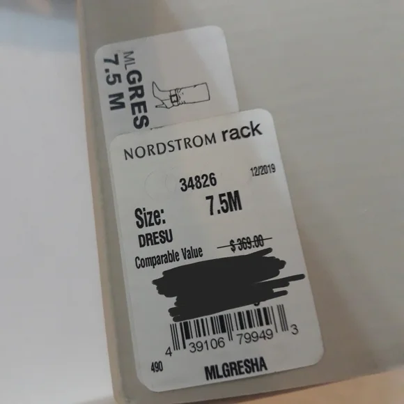 Marc Fisher Red Heeled Boots with Rinestone Buckle Size 7.5 NEW - Picture 7 of 8